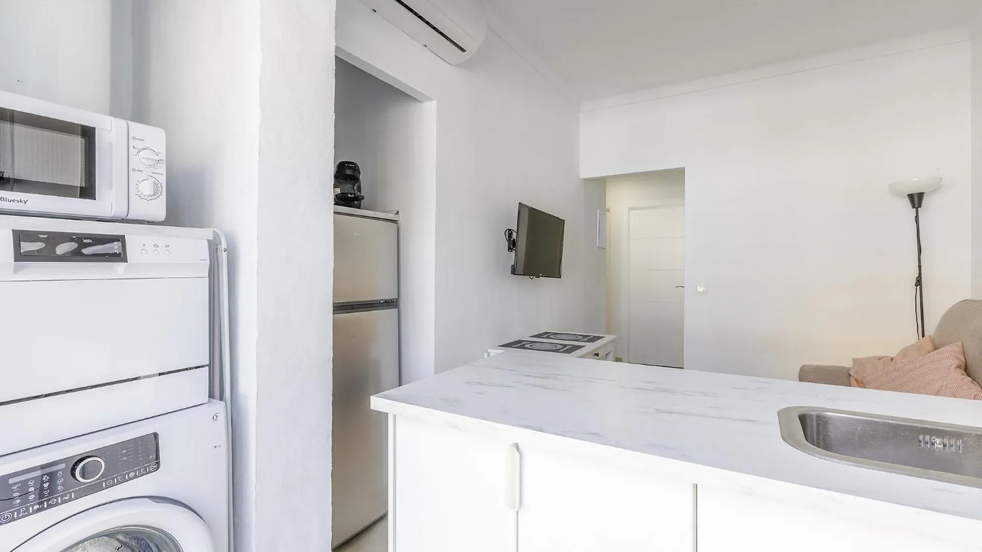 A&N Torrox Beach إسبانيا